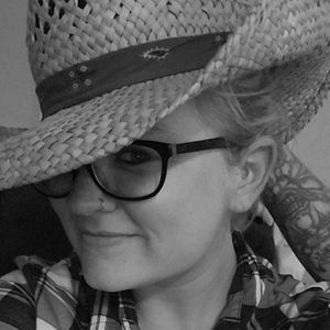 Meet your Posher, Jenny